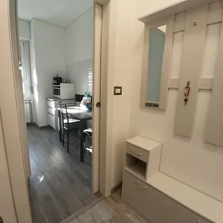 Apartman La Pace Milánó