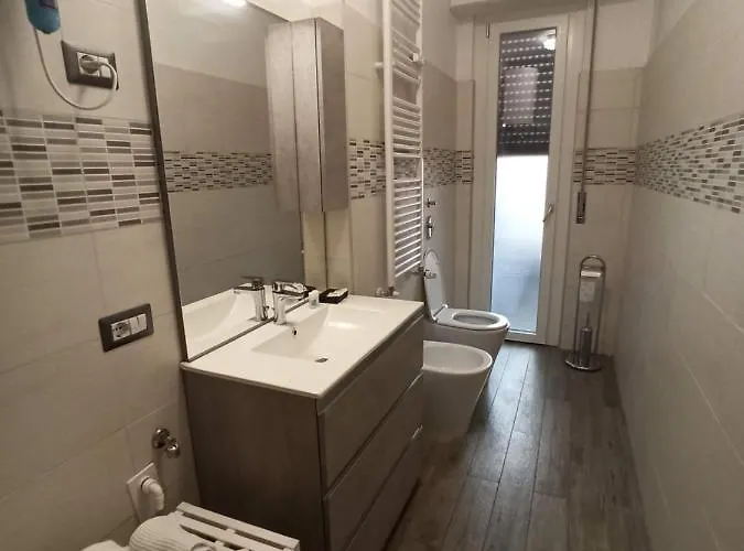 La Pace Daire Milano